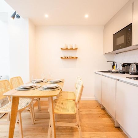 Le Duplex Vaugelas Atypique En Plein Centre Ville Annecy Bagian luar foto
