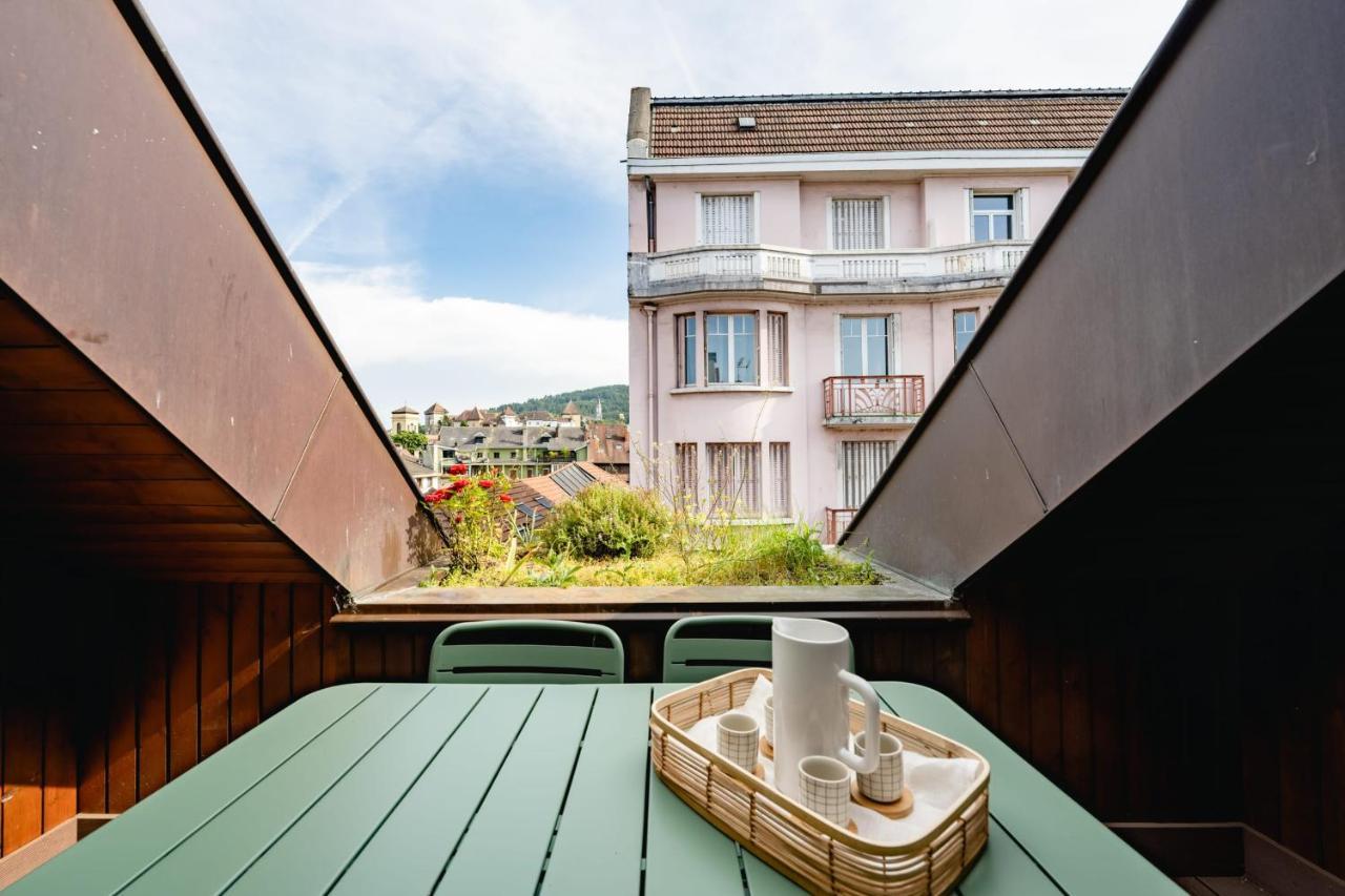 Le Duplex Vaugelas Atypique En Plein Centre Ville Annecy Bagian luar foto